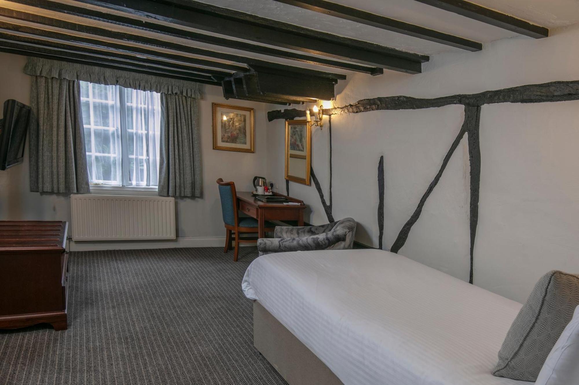 Best Western Moore Place Hotel Milton Keynes Exteriör bild