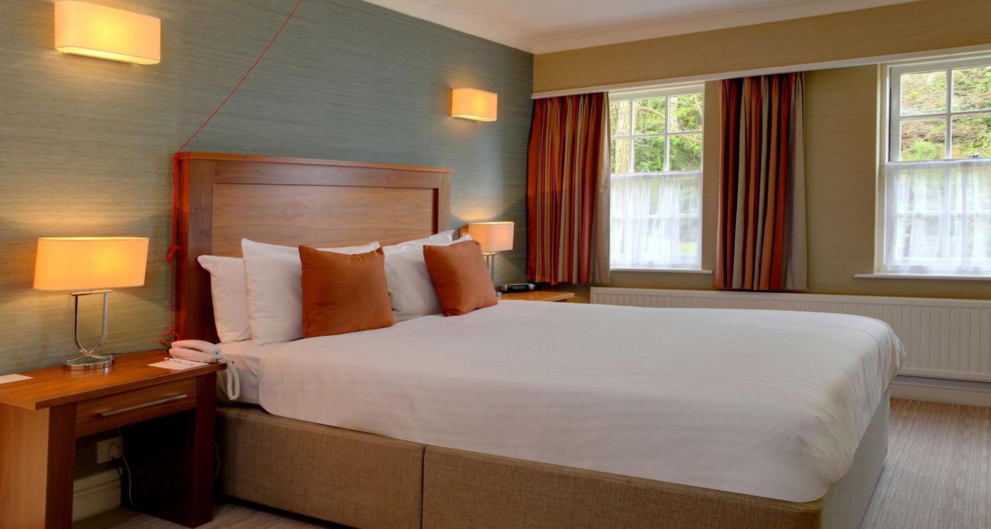 Best Western Moore Place Hotel Milton Keynes Exteriör bild